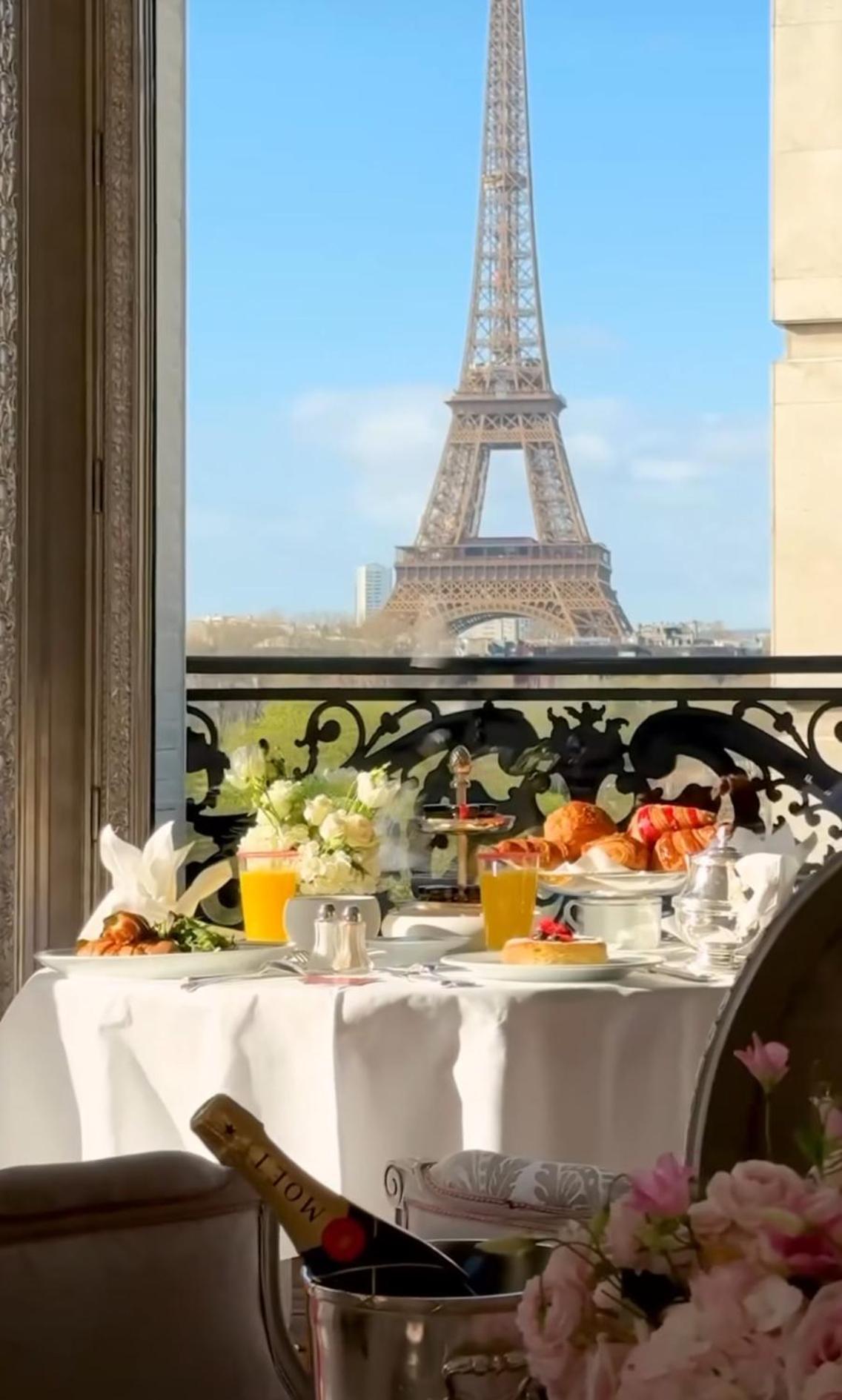 Eiffel Tower / Tour Eiffel Apartment Paris Bagian luar foto